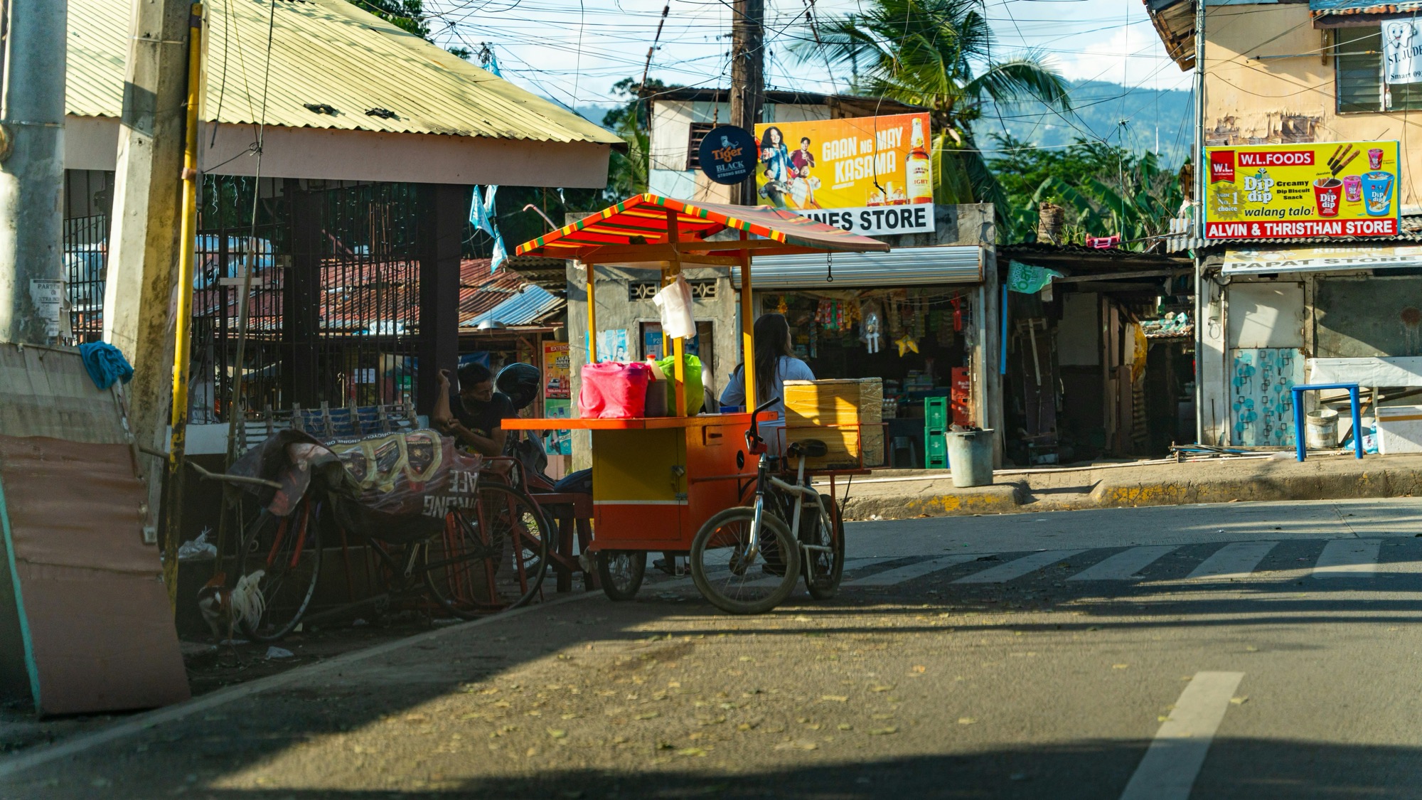 Cebu street vibe (photo)