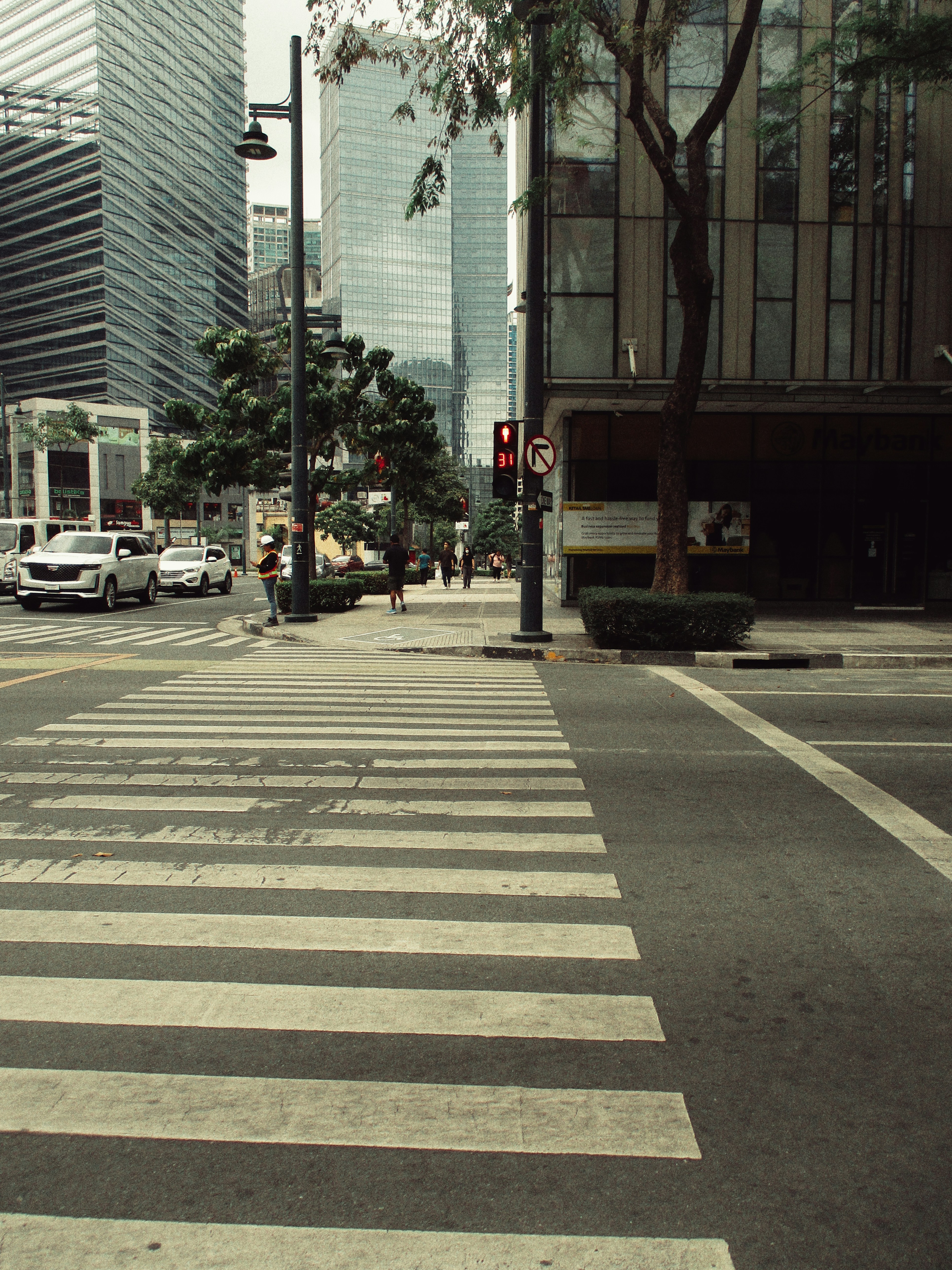 BGC 횡단보도와 빌딩